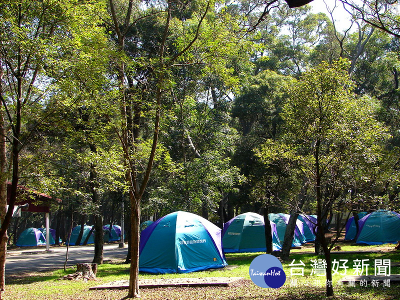 桃園楊梅區埔心牧場8月門票免費、露營抽SNOW PEAK帳篷活動。
