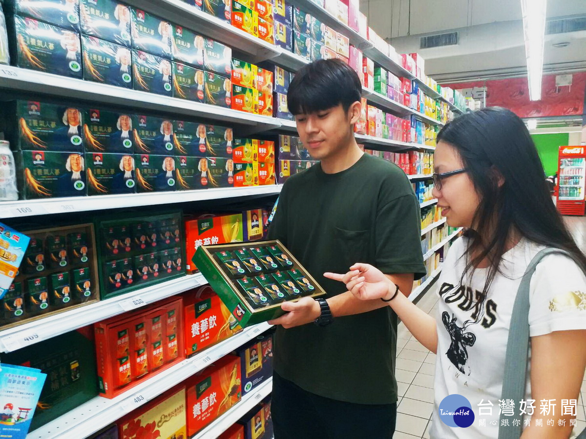 保健飲品越來越夯,成為民眾在父親節禮品中的首選。