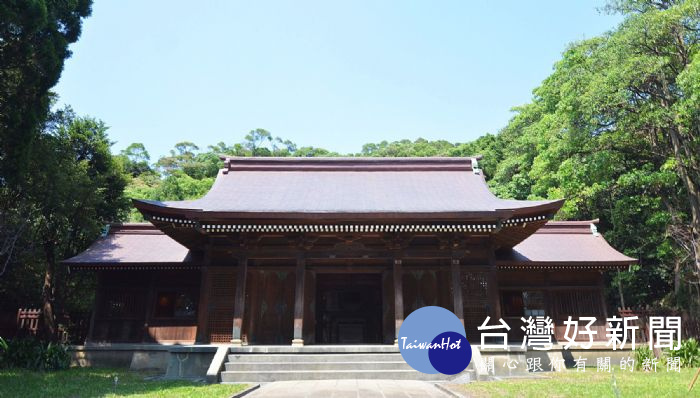 桃園市長鄭文燦出席「106年桃園忠烈祠暨神社文化園區仲夏祝福祭」。