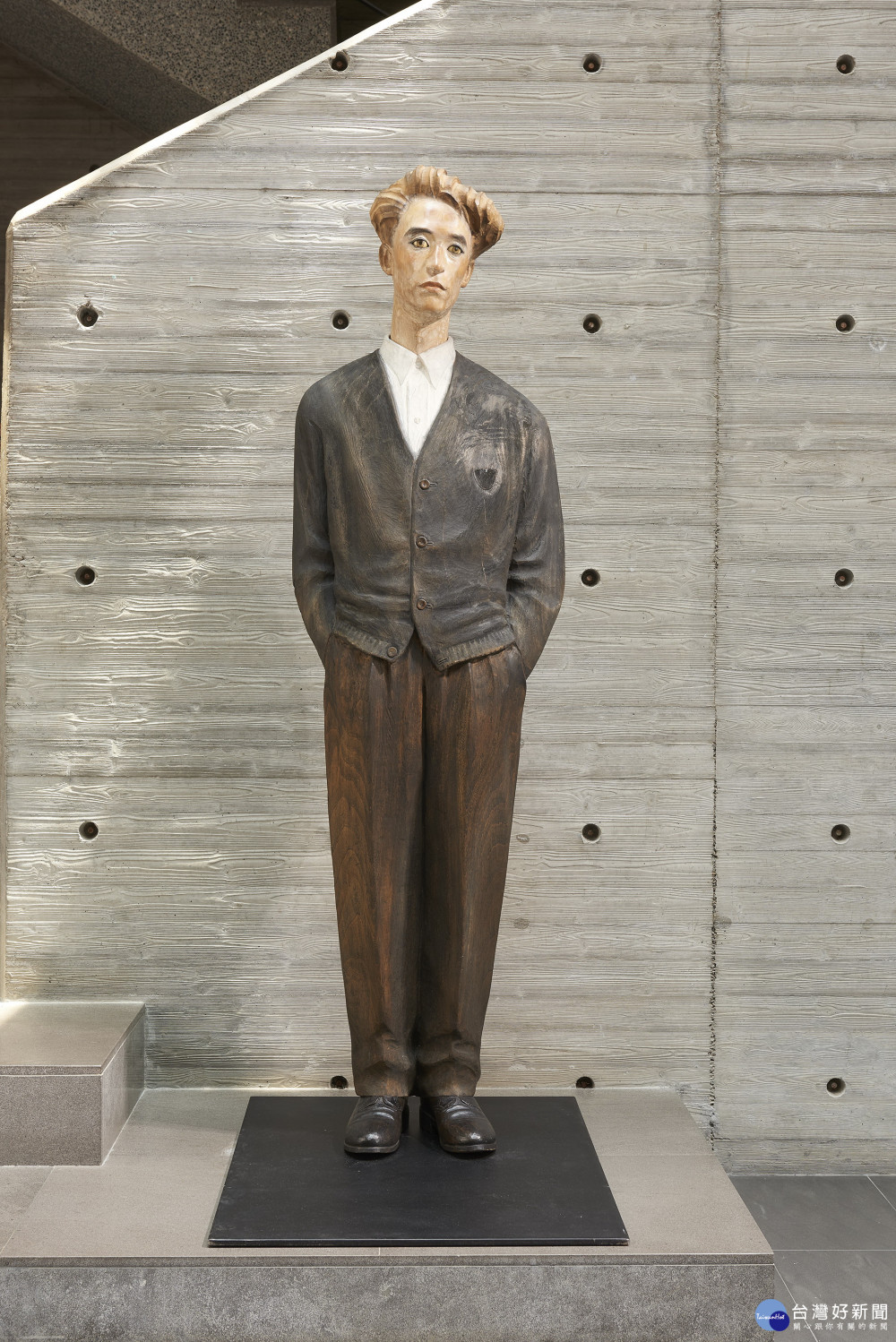 展品有日本國寶雕塑藝術大師舟越桂─以半身木刻作品聞名及各家名作
