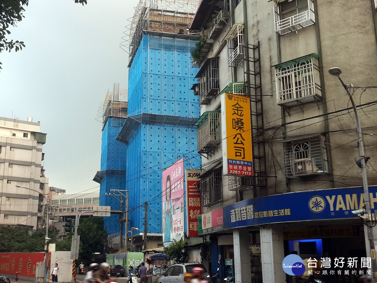 文德里內目前正在建設的大樓。(圖/記者黃竹佑攝)