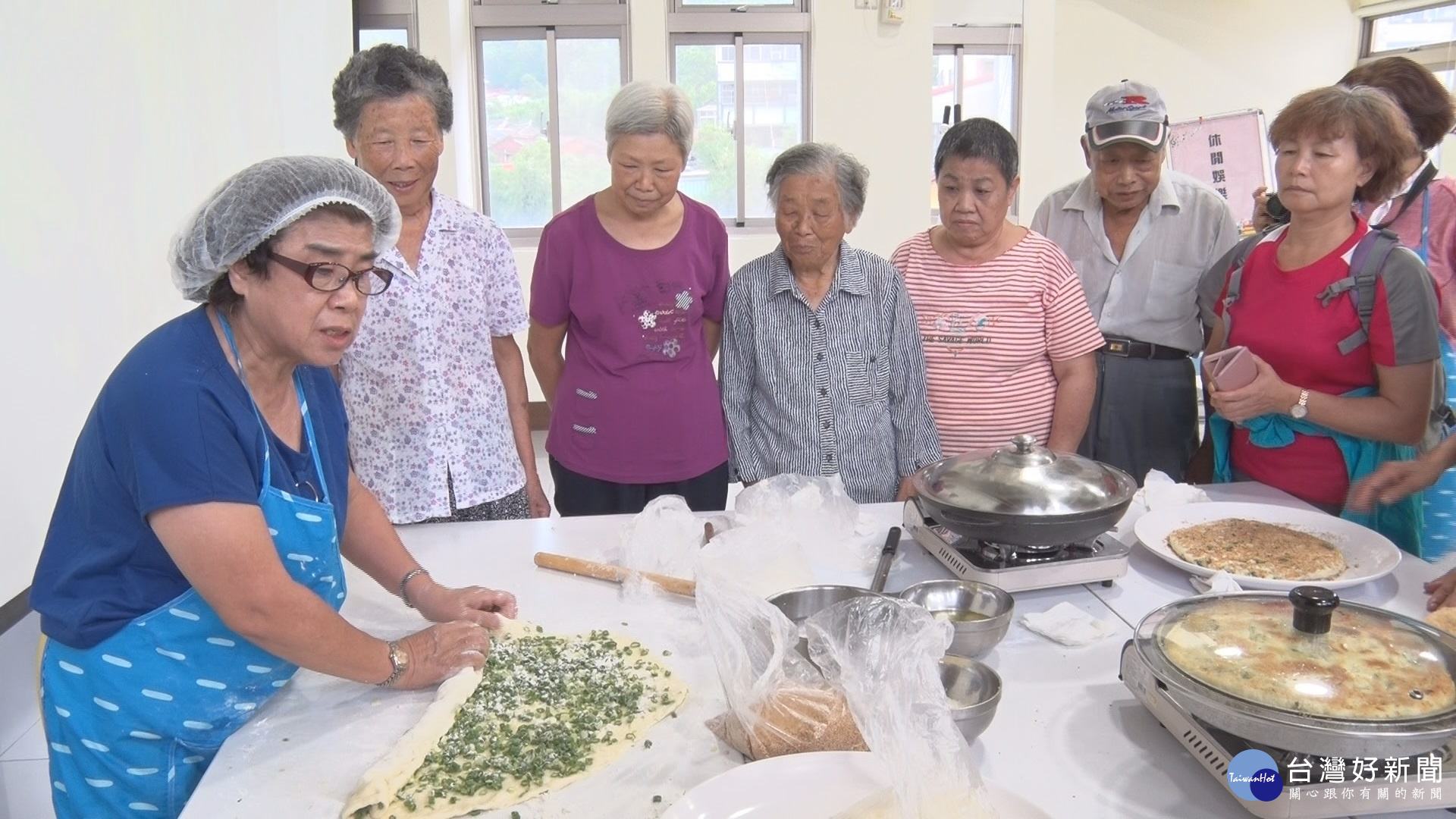 傳承記憶中美味　土庫里做山東大餅共餐趣