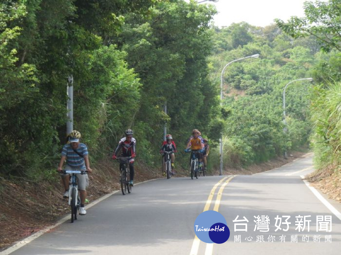 楊勝評局長建議民眾，先參加9月1、2、8、9日八個梯次的｢Tour Bike單車學校-2017秋季班｣訓練。