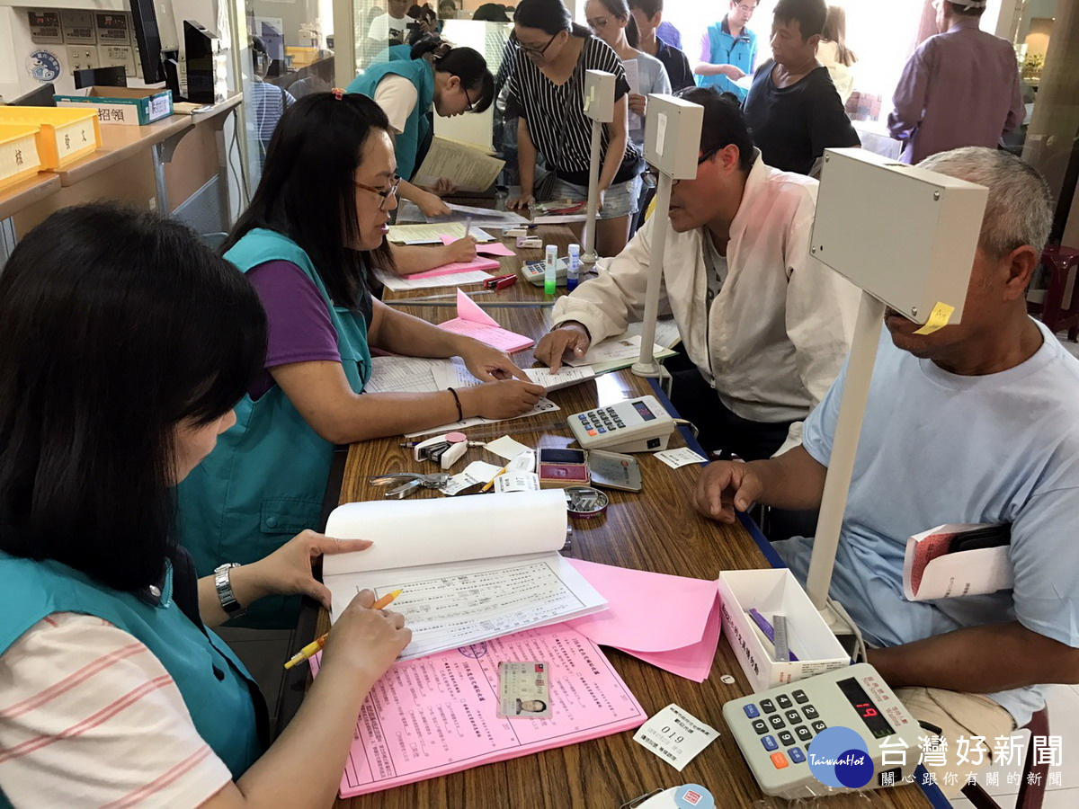 桃園市106年度受理租金補貼，民眾申請踴躍創下歷年最高紀錄。