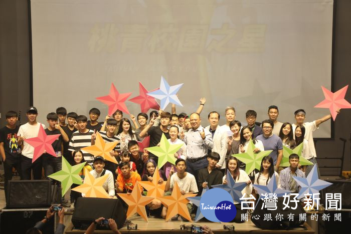 桃青校園之星擂台賽進行複賽,入圍總決賽選手大合照。