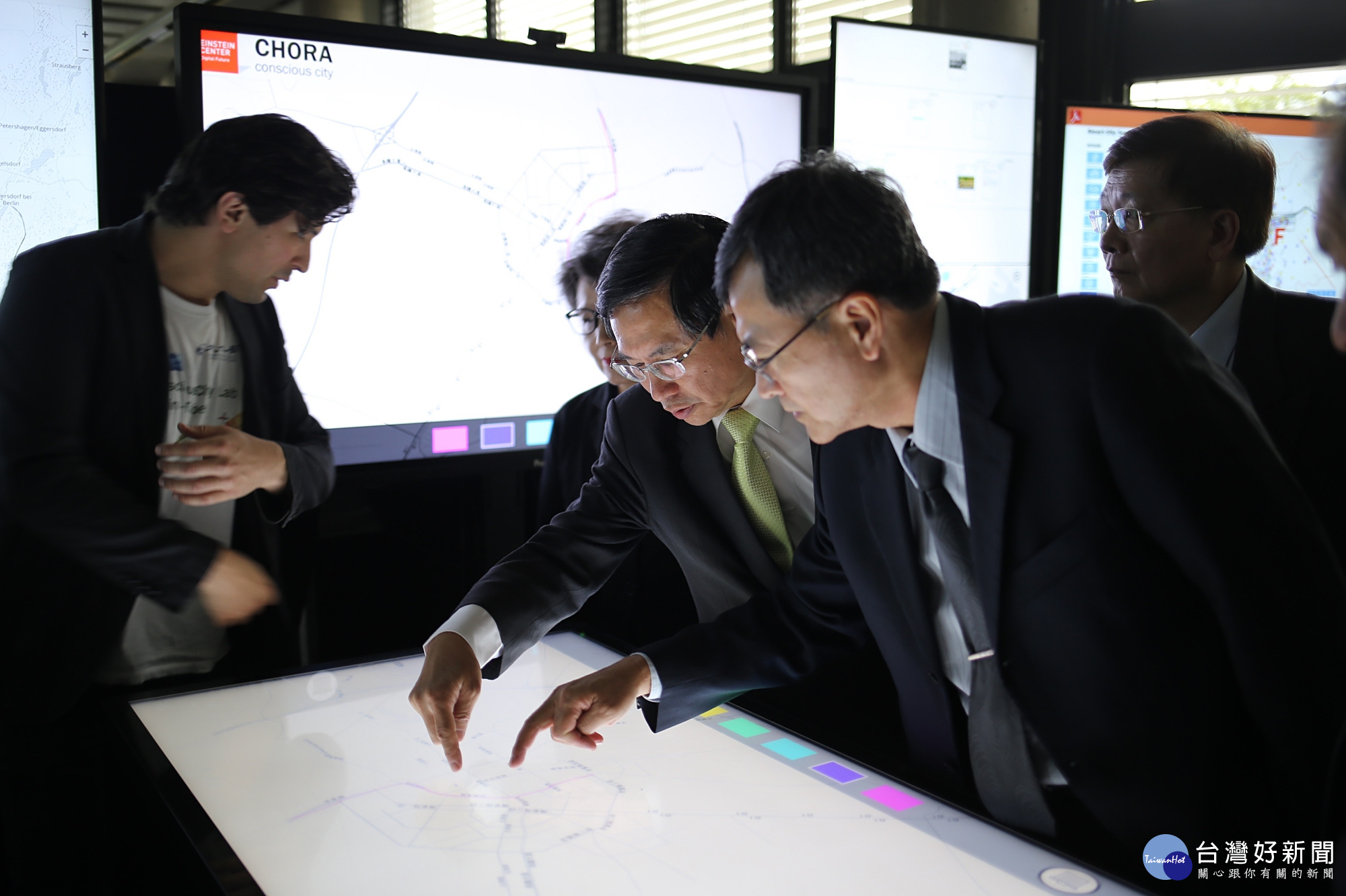 圖說:永續智慧型社區成功關鍵-市民參與 拜會柏林科技大學建築研究所城市規劃研究室