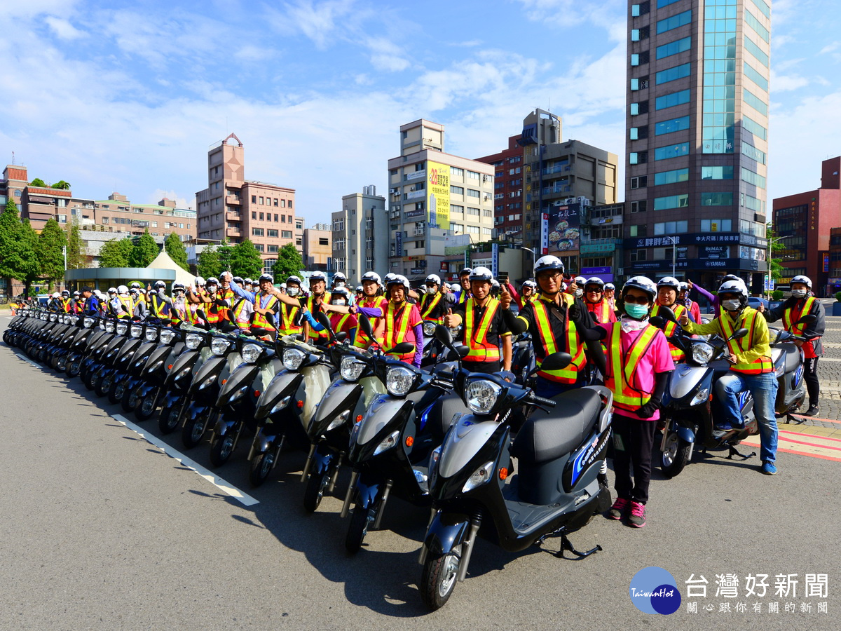 邁向環保綠能新城市,桃園市環保低碳清潔機動隊正式成軍。