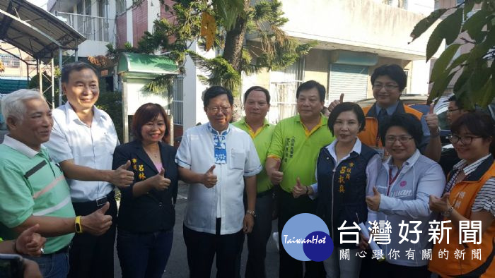 鄭市長表示,要給民眾最好的活動空間及長期照顧的服務。