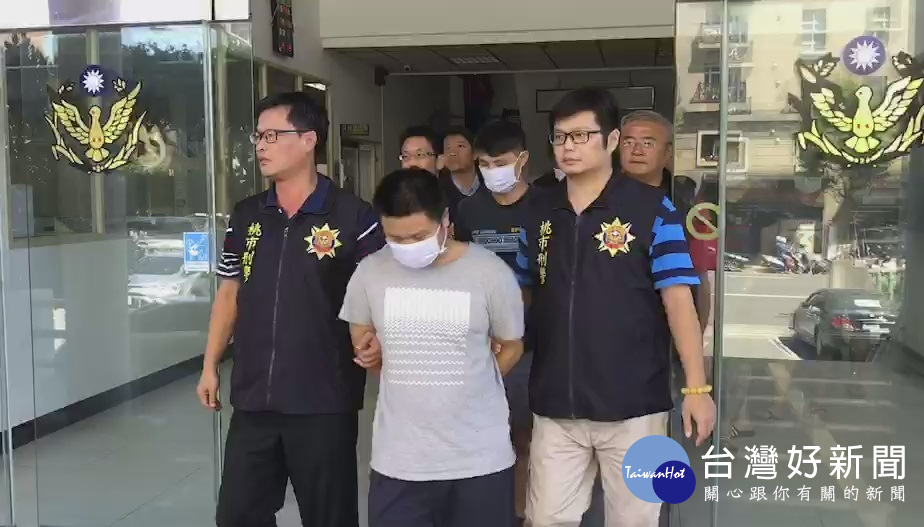 警方逮捕以鄒姓男子為首之不法份子共12人,瓦解該不法暴力犯罪組織。