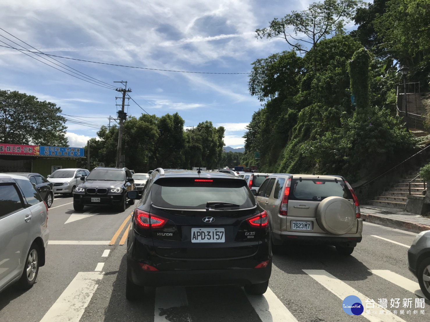 大溪武嶺橋東端進入市區連平日就塞車,市議認為太離譜,要求相關單位改善大溪武嶺橋東端進入市區連平日就塞車,市議認為太離譜,要求相關單位改善。(圖/記者陳寶印攝)