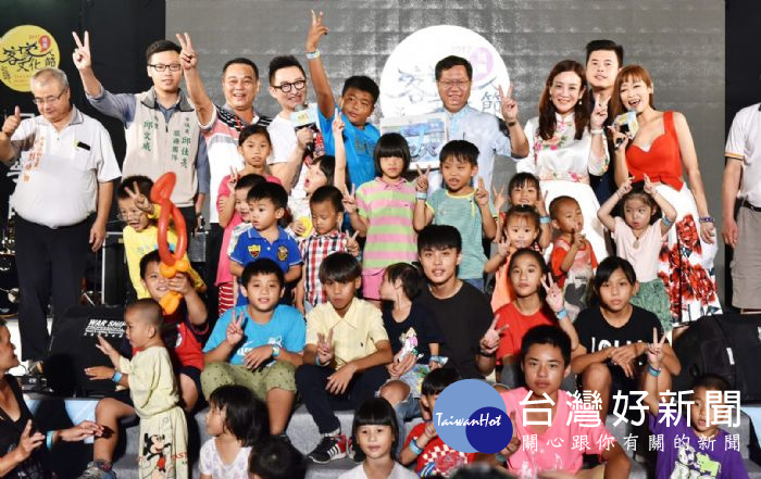 市長鄭文燦表示,市府在每年9月到10月秋收之際舉辦的客家文化節,可謂桃園年度盛事。