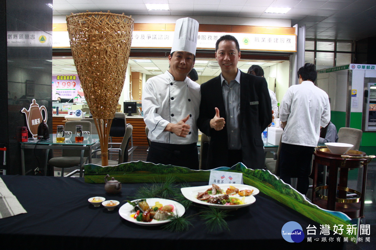 福美飯店顏主廚研發12道佳餚歡迎品嚐。(記者扶小萍攝)