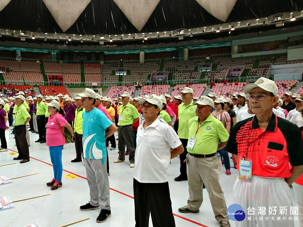 桃市重陽季系列活動 長青趣味競賽2100人與會