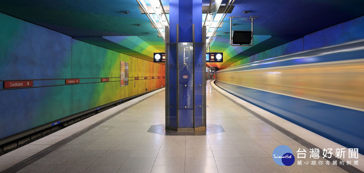 德國慕尼黑堪迪德廣場站(Candidplatz Station)(圖/Wikipedia)