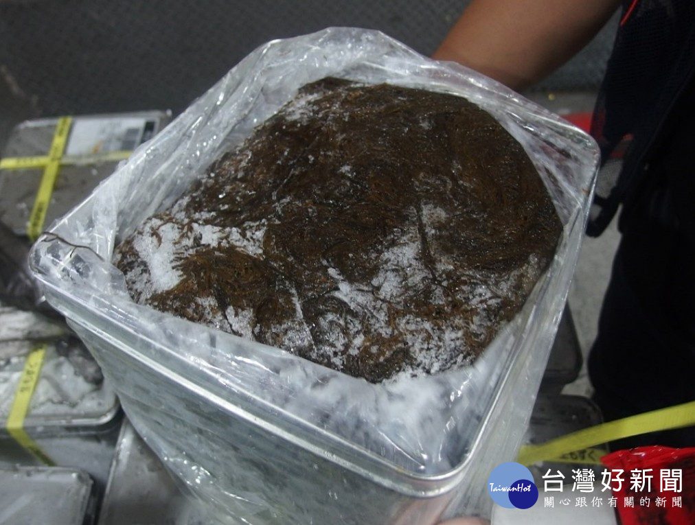 富統食品自日本進口的冷凍水雲，則因無機砷含量3.5 ppm超過規範，遭衛福部食藥署退運銷毀。（圖／衛福部食藥署）