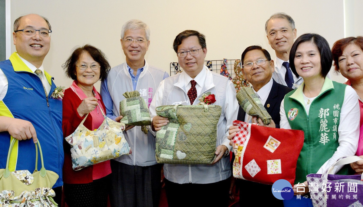 桃園市長鄭文燦前往蘆洲區農會,出席「蘆竹區農會100週年慶」活動。