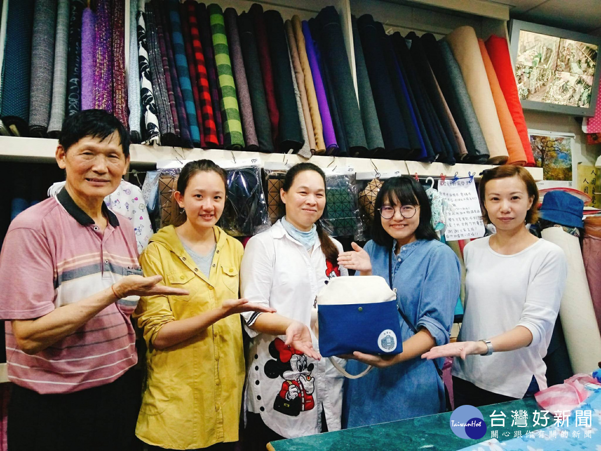歡迎民眾一同至成果展現場體驗老中壢文化,並給予在地青年鼓勵。