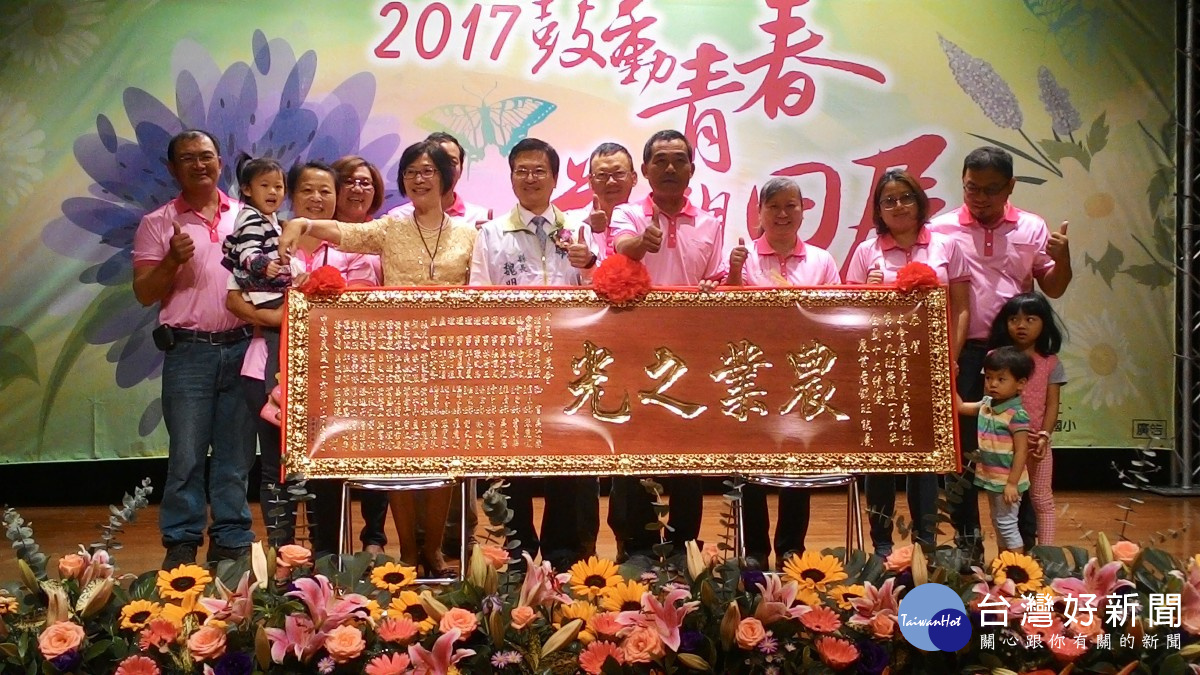 全國仙人掌與多肉植物評鑑在田尾 人潮湧入擠到水洩不通