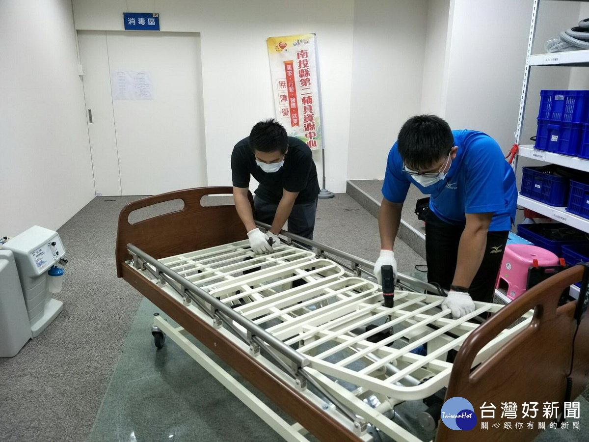 縣府輔具資源中心將回收的輔具整修後再出借。(社會及勞動處提供)