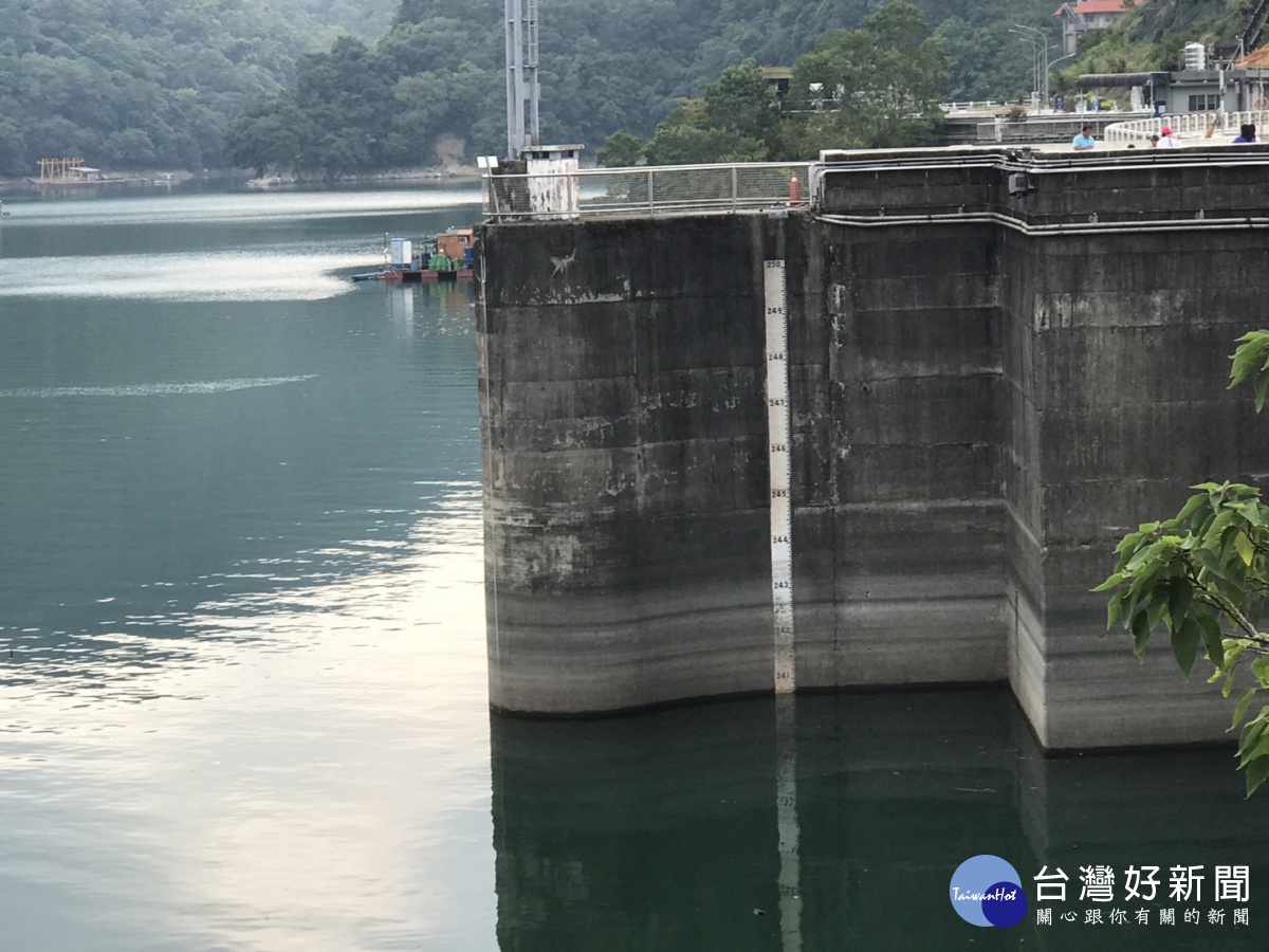 桃園半程馬拉松賽將於景色綺麗的石門水庫周邊風景區舉行。(圖/記者陳寶印攝)