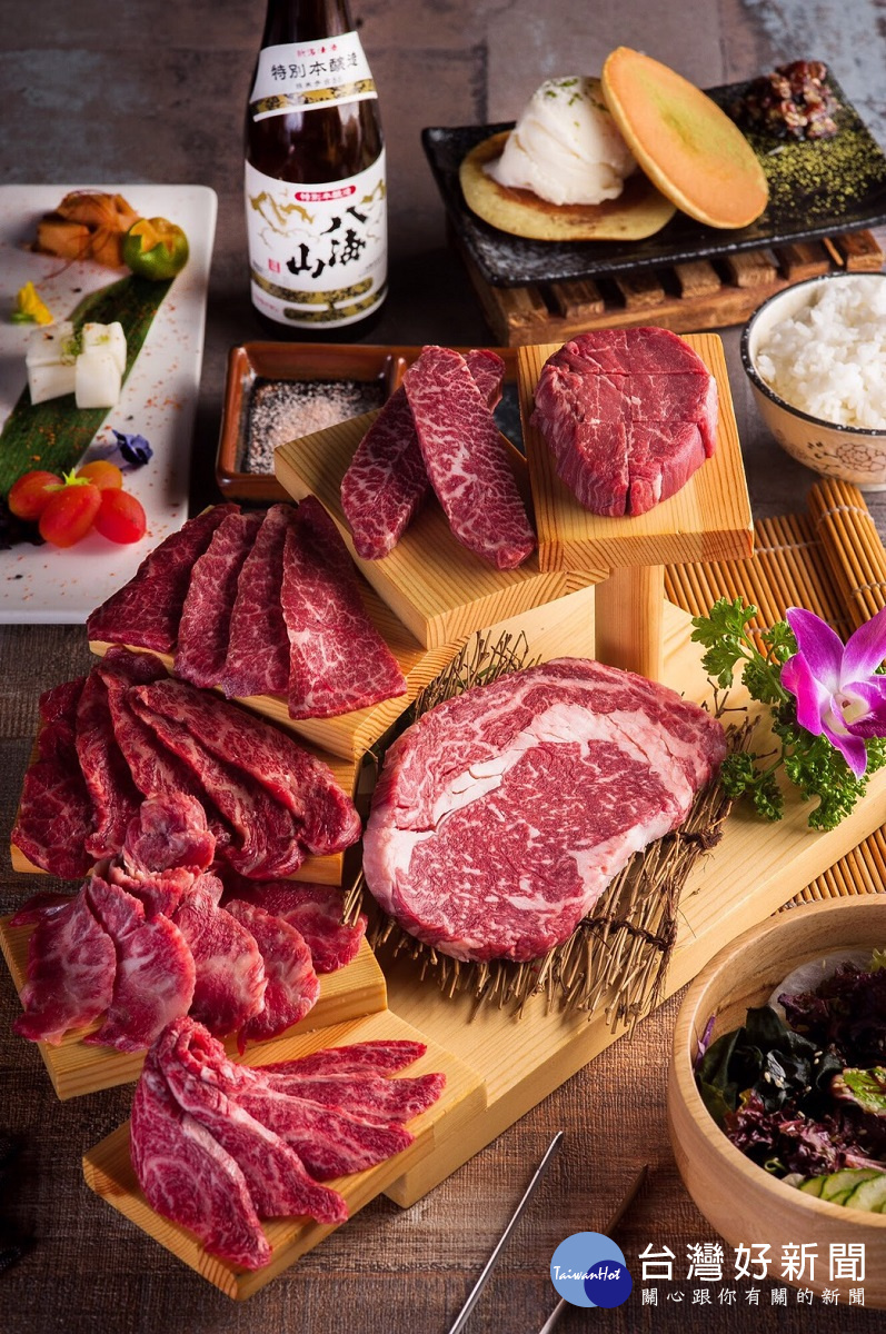 雙人朧月套餐。圖/記者鄧富珍攝