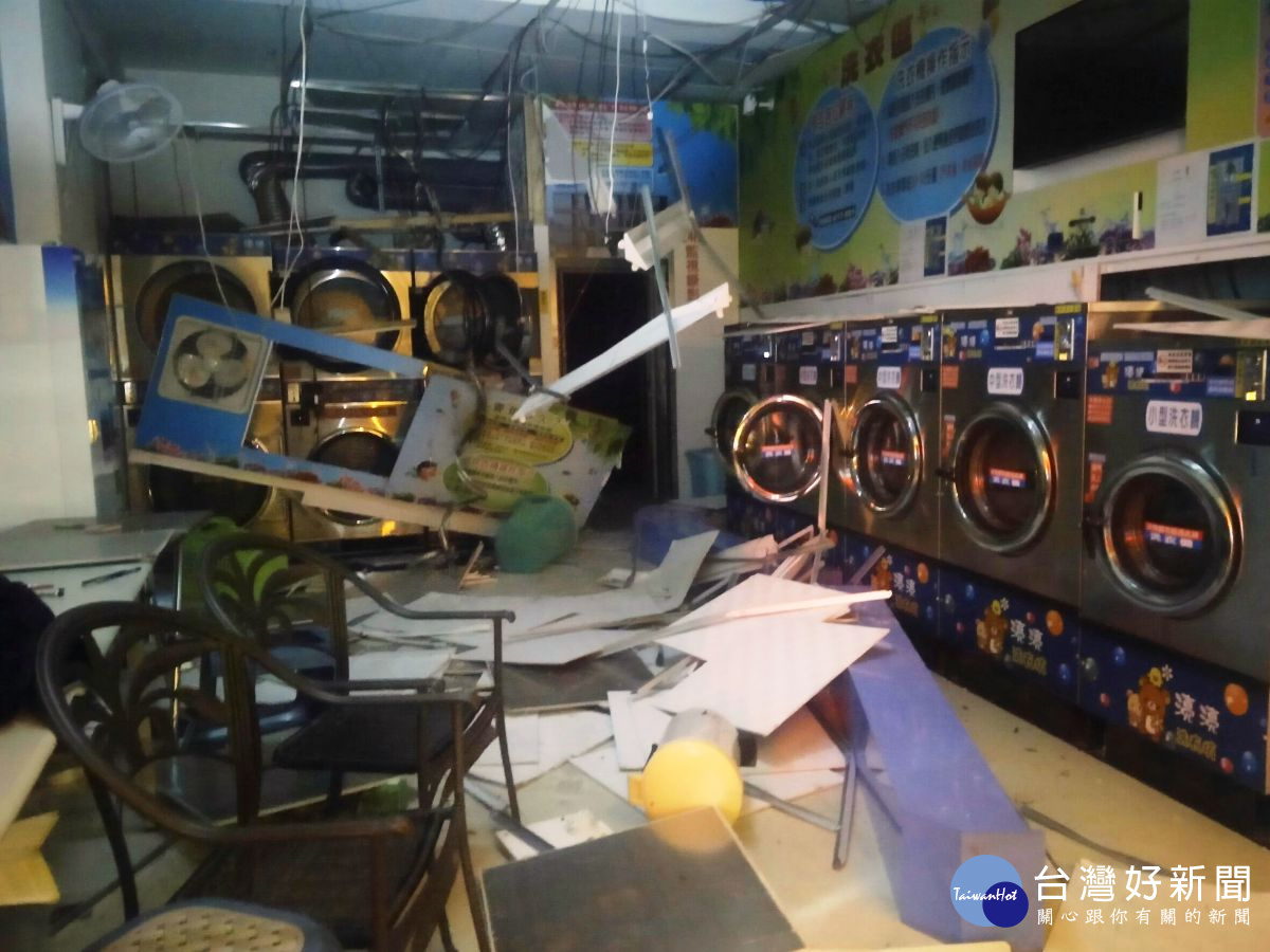 拿衣送洗也出事 自助洗衣店氣爆一對年輕男女逃命跑出