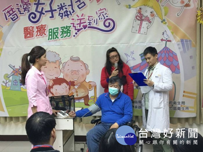 家中有因失能或疾病不便外出的病人,可就近至向衛生所提出「居家醫療服務」申請。