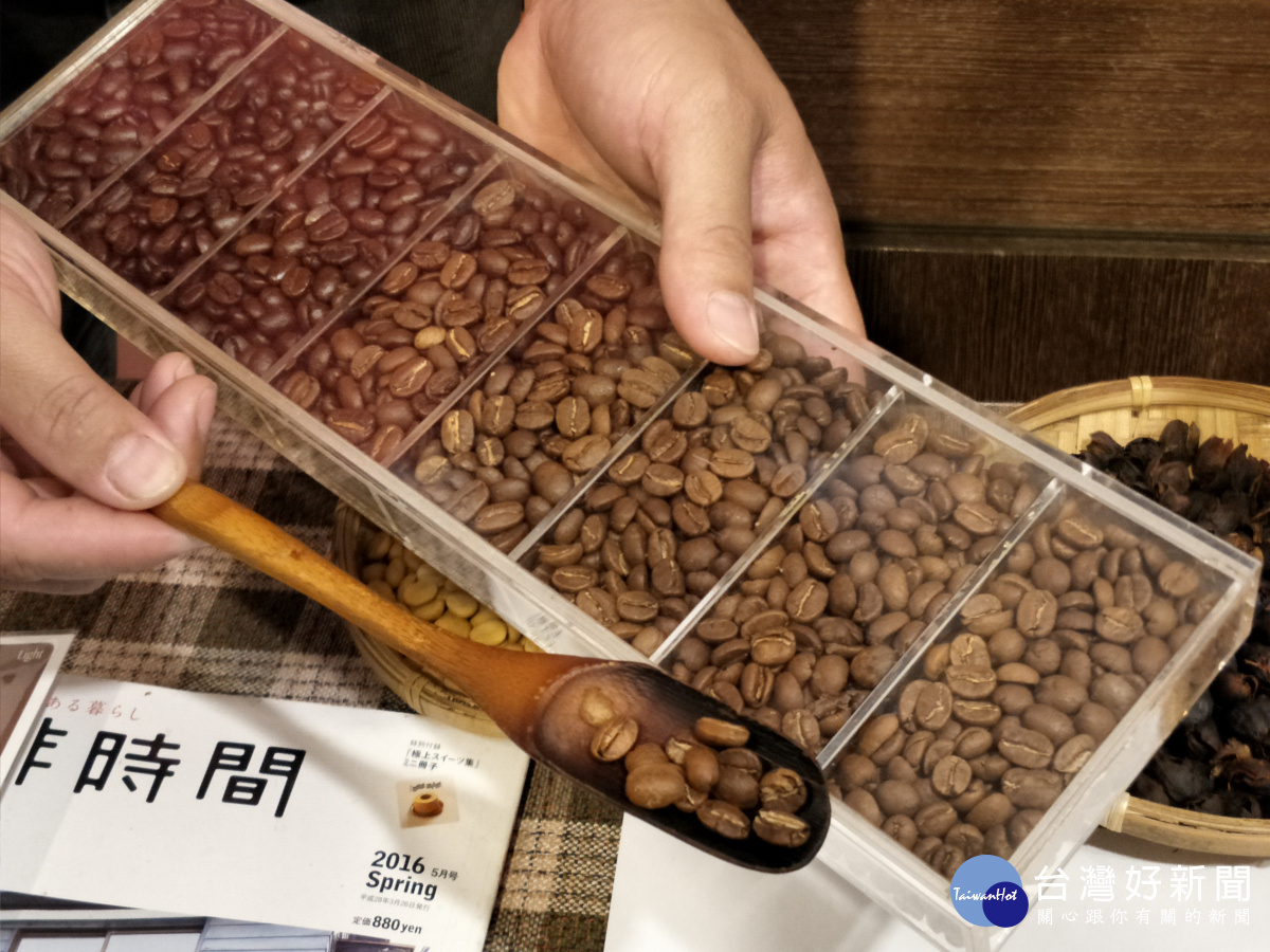 谷泉咖啡莊園的咖啡豆烘焙。