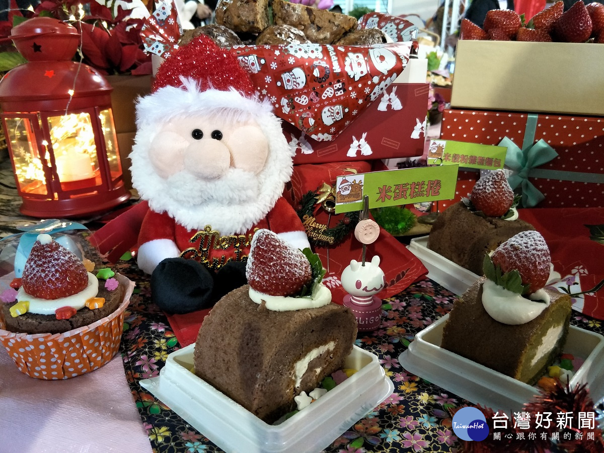 田中在地米食蛋糕有「聖誕味」。圖/記者鄧富珍攝