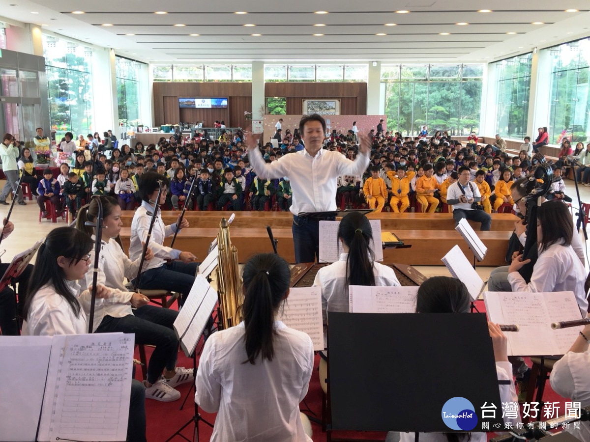 和德文教基金深耕國內外校園 透過音樂讓孩子環遊世界