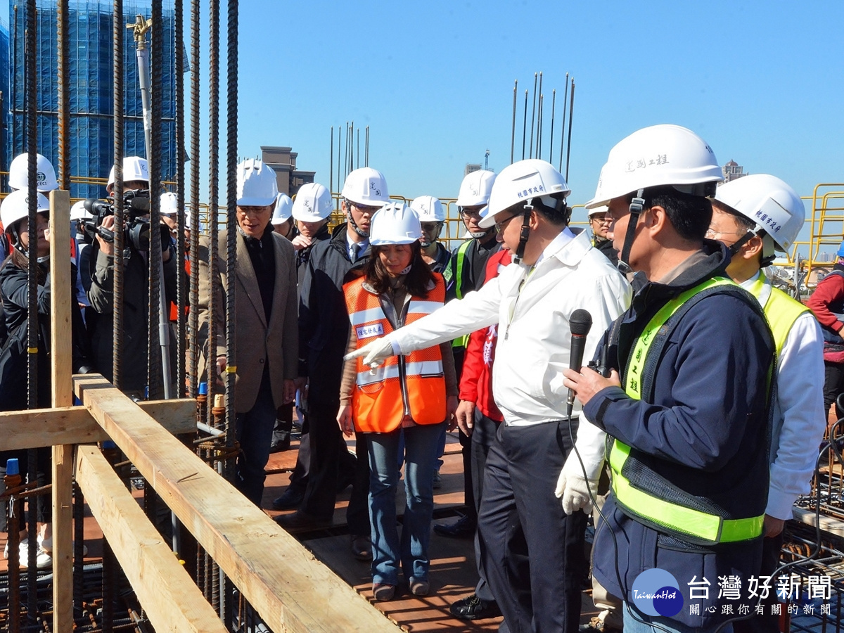 視察中路二號社會住宅 鄭市長:打造幸福住宅、樂活社區