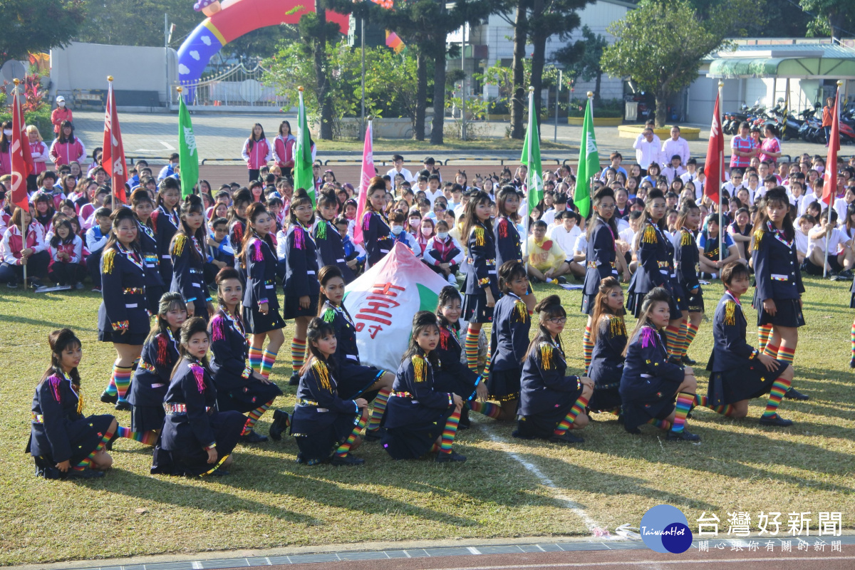 嘉家63週年校慶運動會展運動家精神 園遊會家長親子同樂齊叫賣