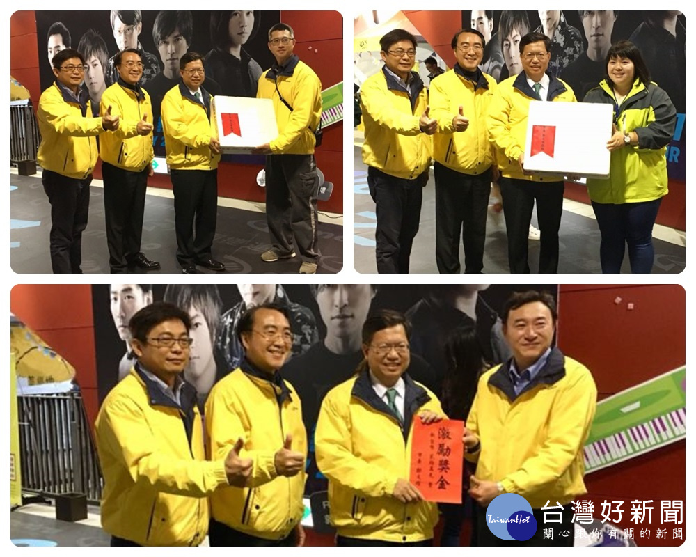 鄭文燦前往A19桃園體育園區站視察疏運狀況,並獎勵桃園捷運公司員工,慰勞這幾天來的辛勞。