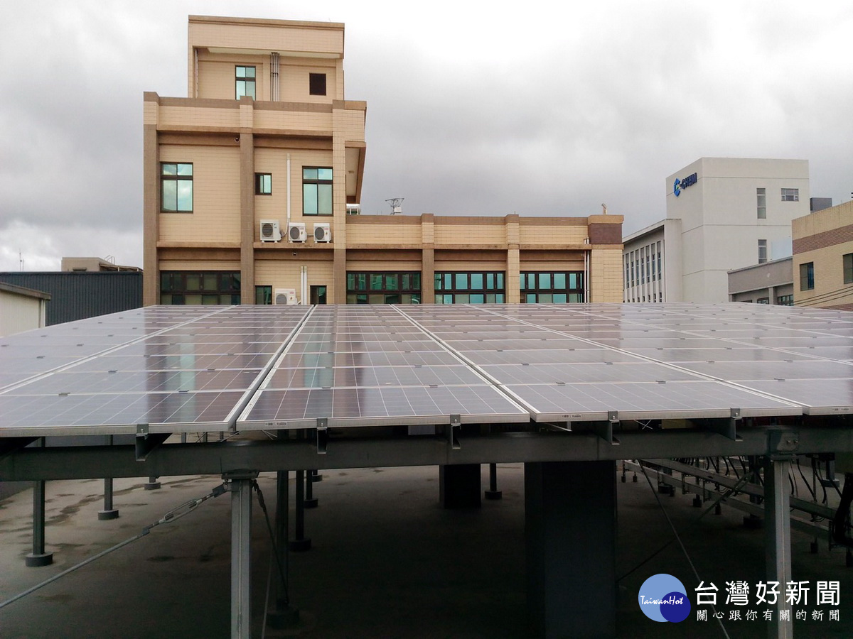 積極推動再生能源發展,桃園市政府107年度持續補助設置太陽光電系統。
