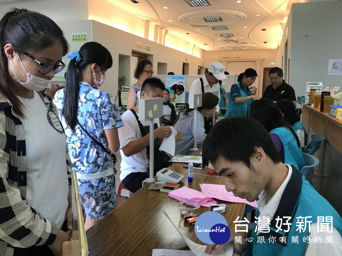 為照顧更多弱勢市民,並減輕租屋負擔,市府向中央爭取全額滿足。