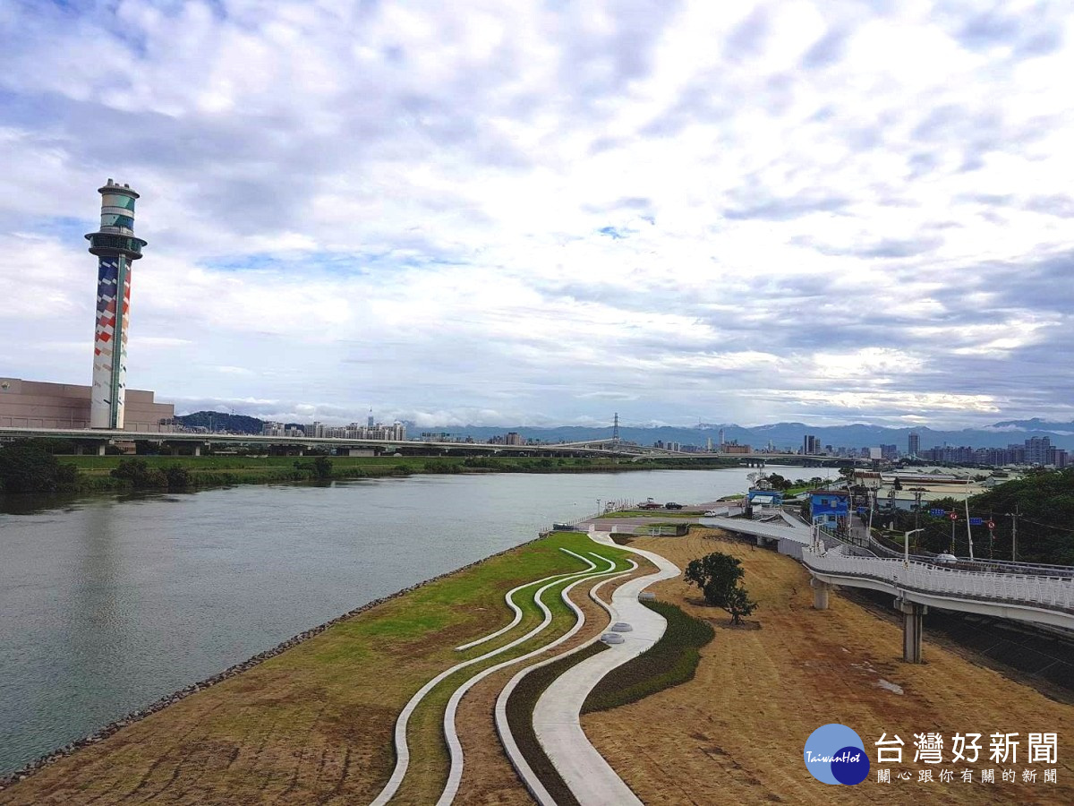 親水階梯(圖/台北市水利處提供)
