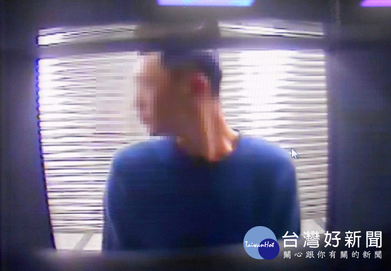 警方調閱監視器及相關資料通知男子到案,男子坦承意圖侵占不法所有,遭警方法辦。(記者陳昭宗拍攝)