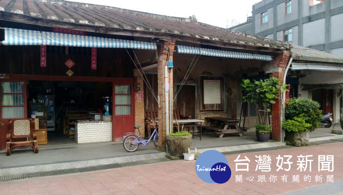 住宅發展處表示,輔導團免費提供都市更新法令諮詢、建築物現況問題分析。