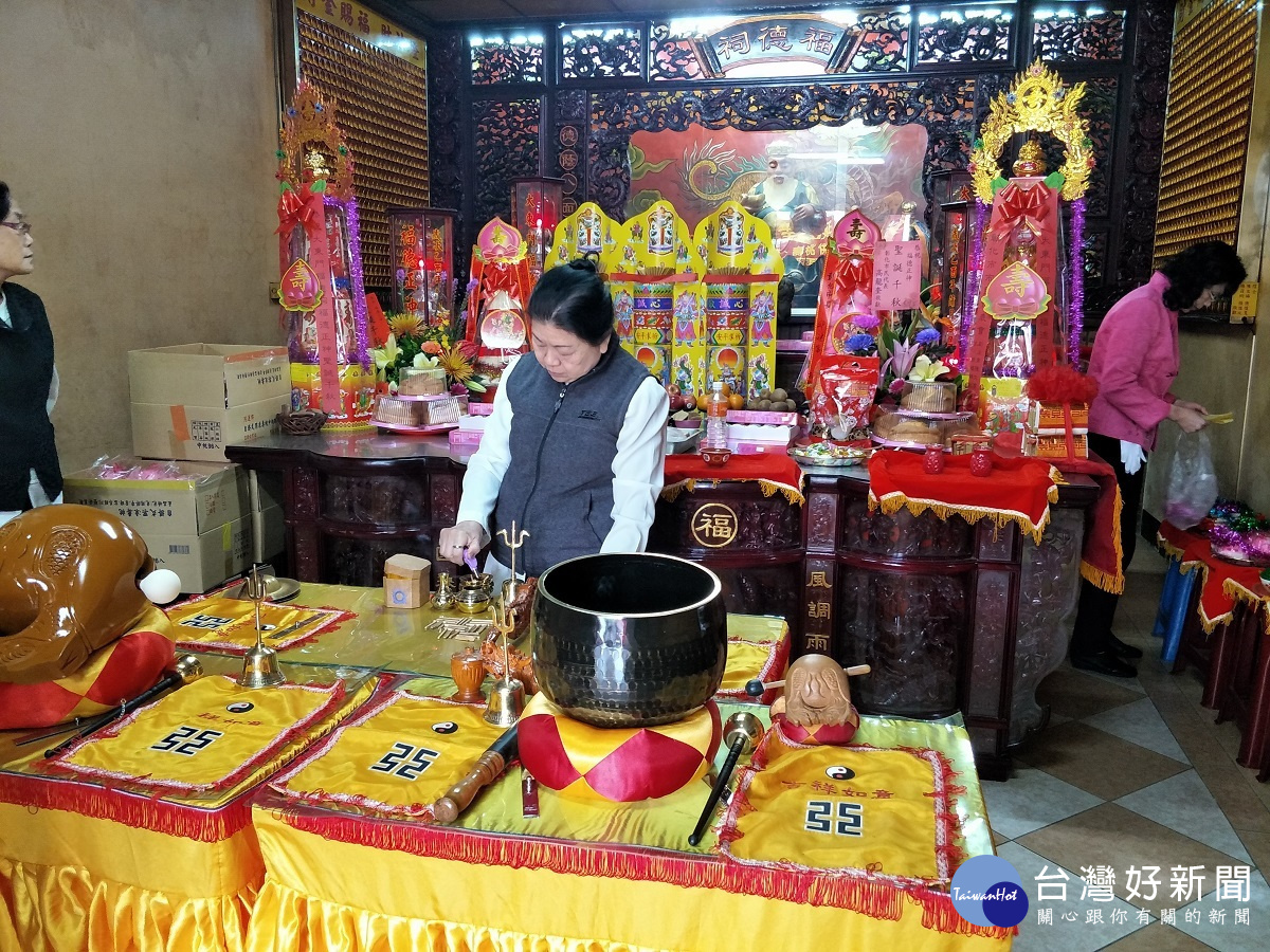 農曆12月16日尾牙大東門福德祠祭儀。圖/記者鄧富珍攝