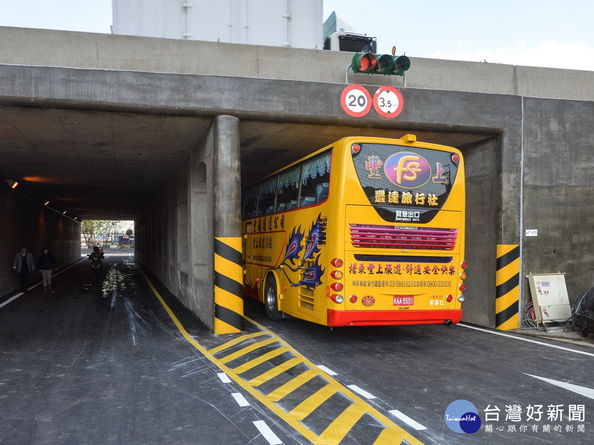 龜山區大坑箱涵拓建工程完工正式通車。