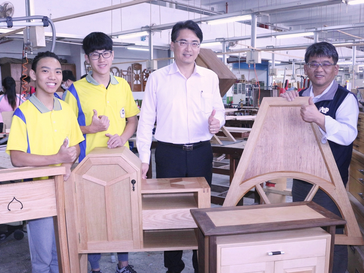國際競賽歷屆金牌木工家具3 1台北世貿登場 台灣好新聞taiwanhot Net