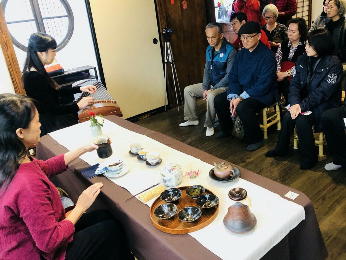 中平路故事館推出老屋與茶藝特展。