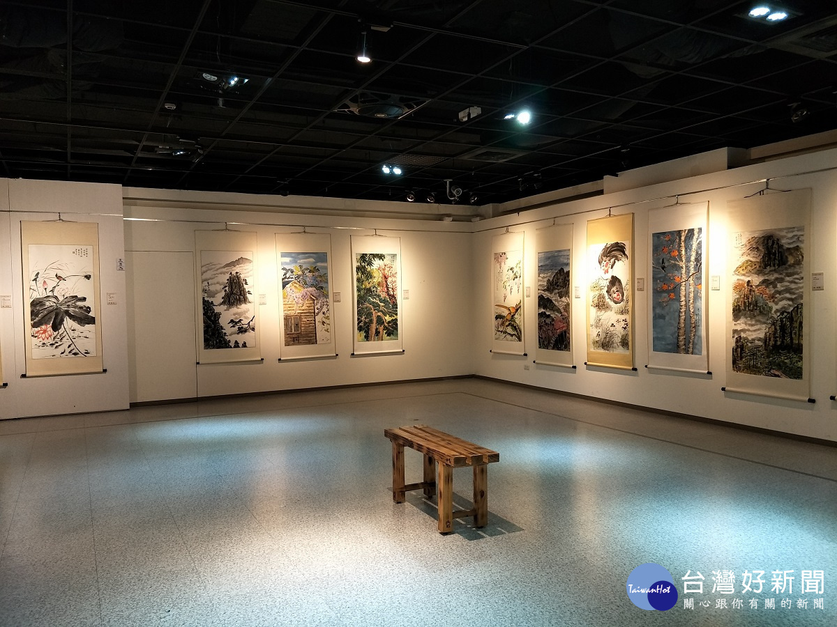 彰化縣松柏書畫學會107年會員聯展。圖/記者鄧富珍攝