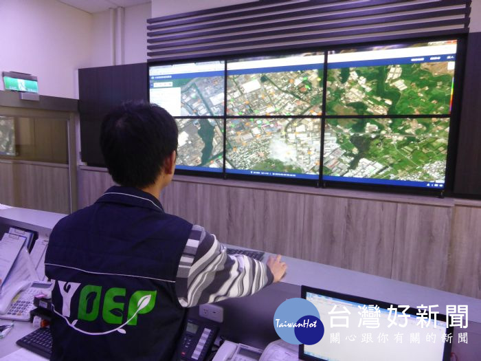 觀音工業區附近常有民眾陳情有不明異臭味產生情形,環境污染監控中心利用所監測資料,循線查獲業者違法事證。