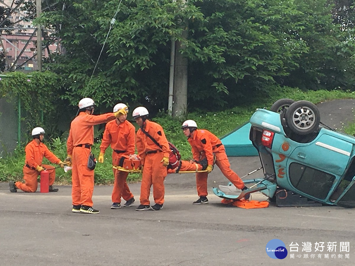 強化各項救災技能訓練新北驗收救助隊結訓成果 蕃新聞