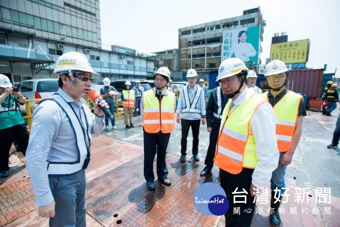 桃園市長鄭文燦視察機場捷運A21環北站及A22老街溪站,A22老街溪站將於4年內完成後提早通車。