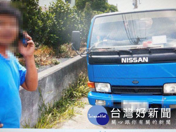 貨車駕駛辯稱自己只是單純的司機，但2名外勞卻都指認其是雇主，警方依就業服務法移請偵辦。