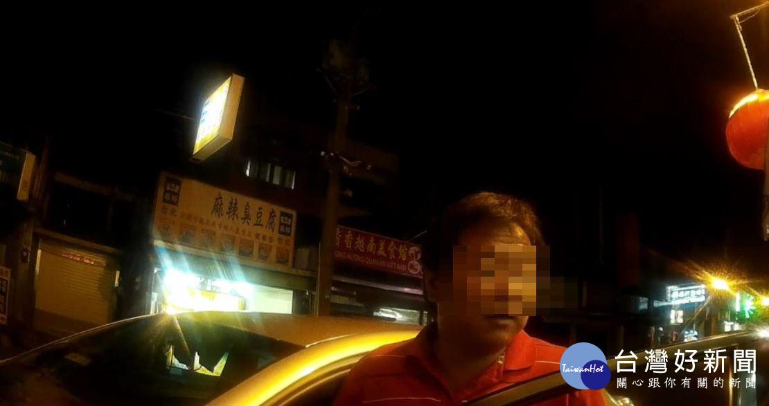 龍興派出所在中壢區龍東路66號前巡邏時,查獲葉姓男子持有二級毒品安非他命3包,訊後依毒品罪嫌移送偵辦。