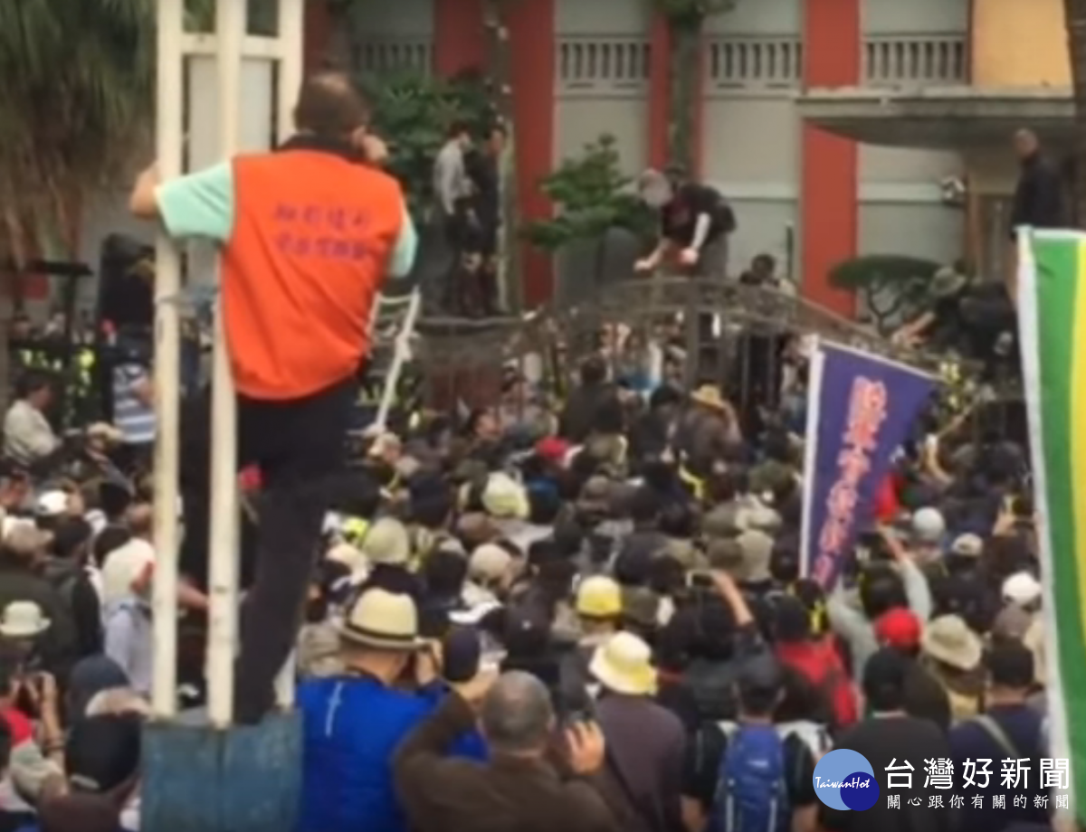 首圖