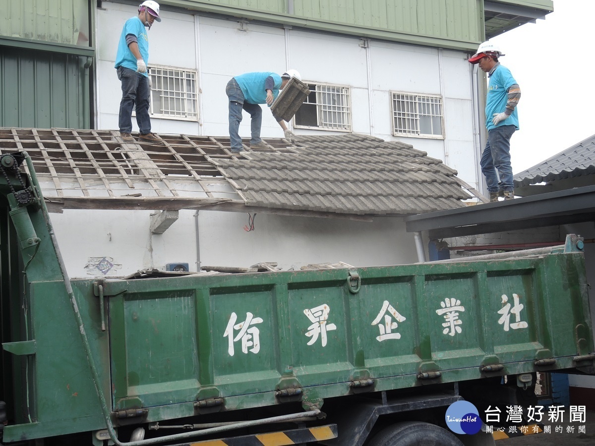衡山行善團義行再添一樁 幫貧困單親翻修老屋義舉感人